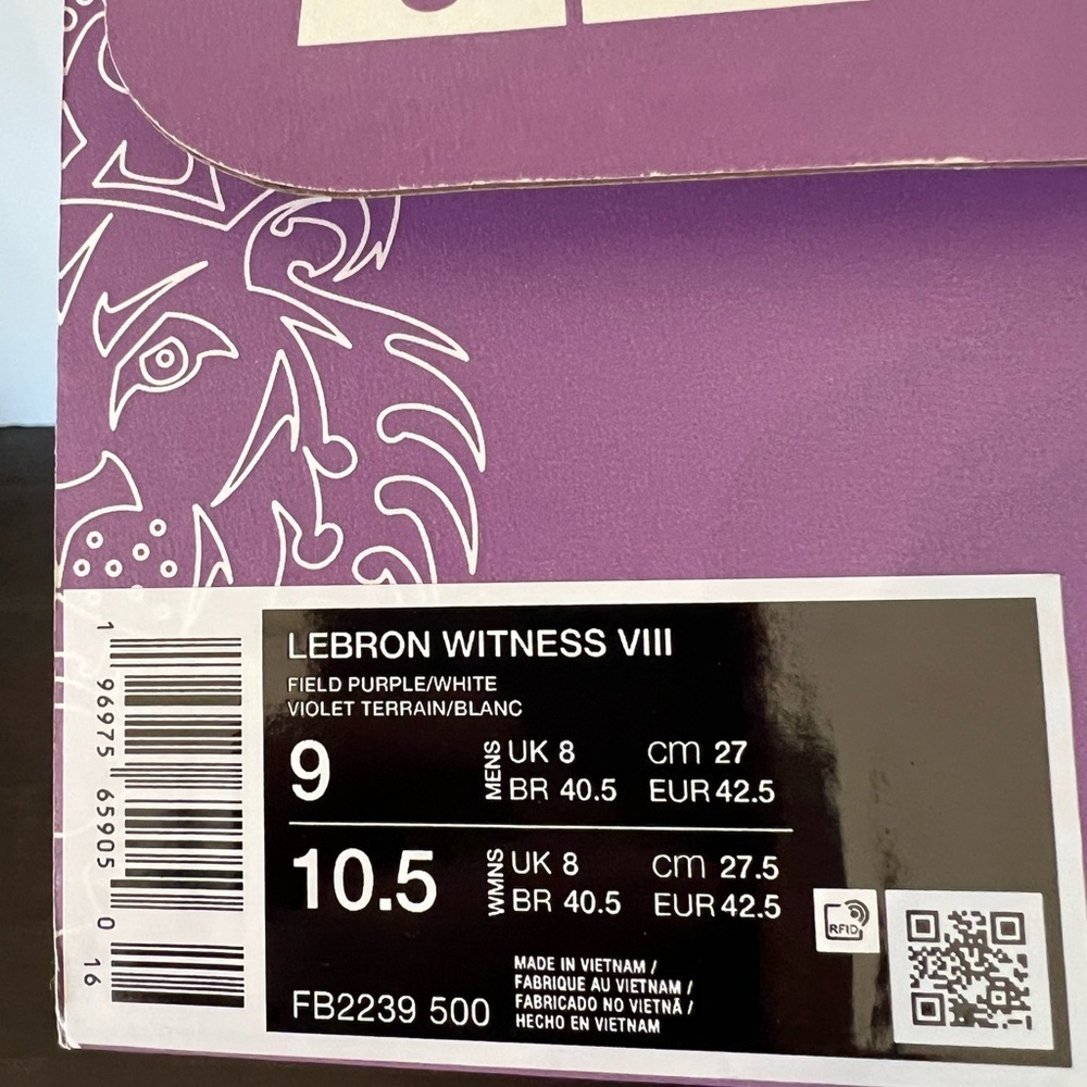 Nike ACG Purple and Teal Sneakers - Picture 2 of 8